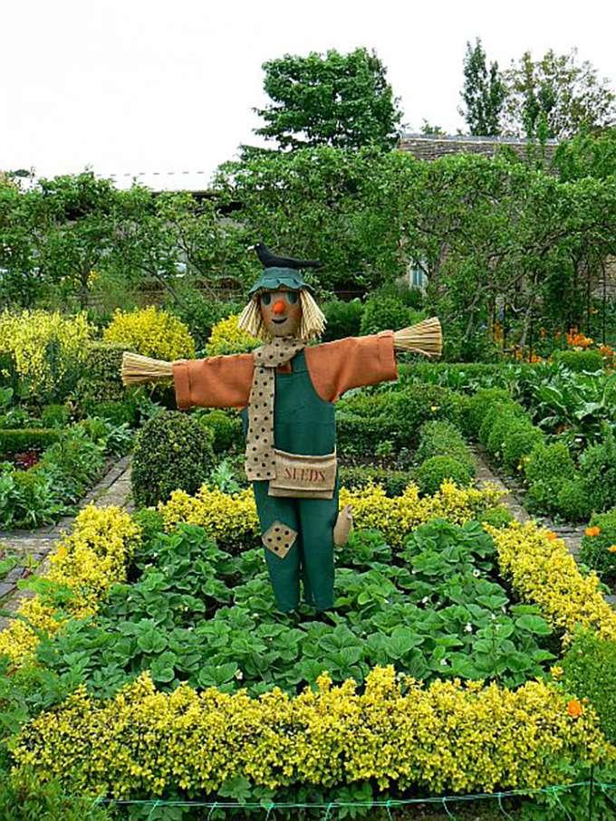Kitchen garden at Barnsley House